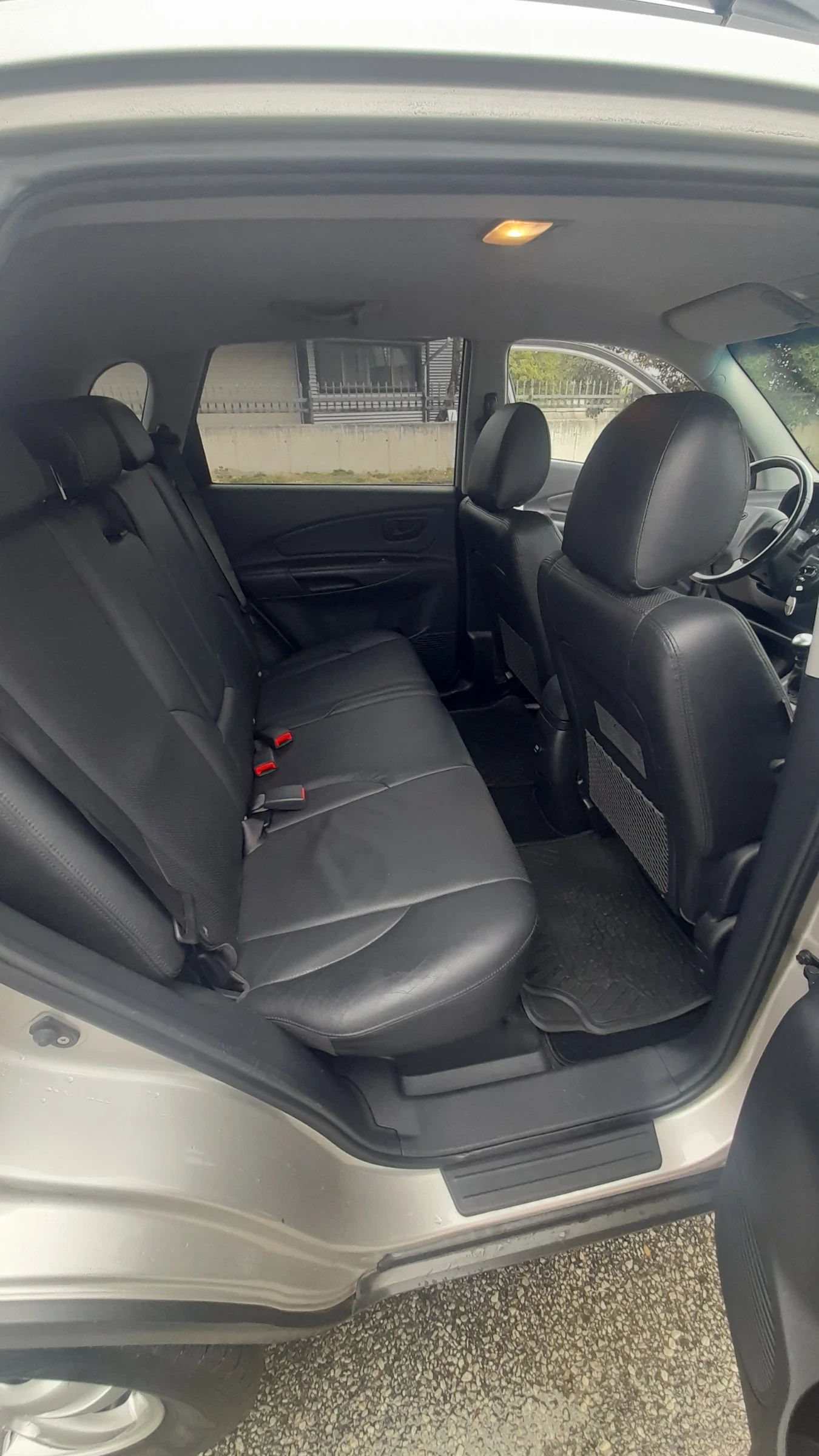 Hyundai Tucson GRDI , снимка 11 - Автомобили и джипове - 56234290