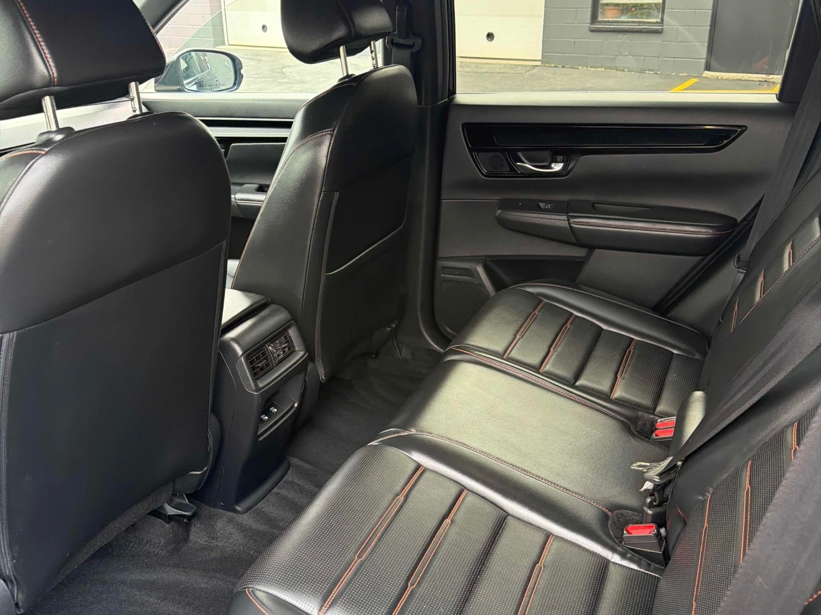 Honda Cr-v AWD Hybrid, снимка 10 - Автомобили и джипове - 56329922