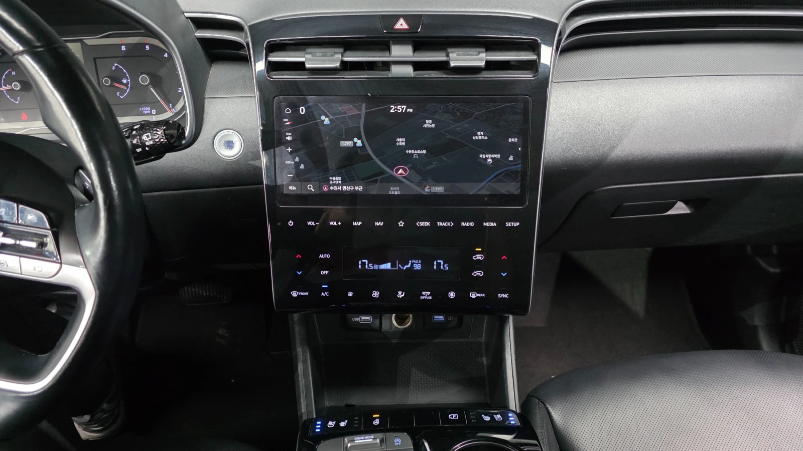 Hyundai Tucson 2.0 Diesel 2WD Modern | Mobile.bg � ����������� 12