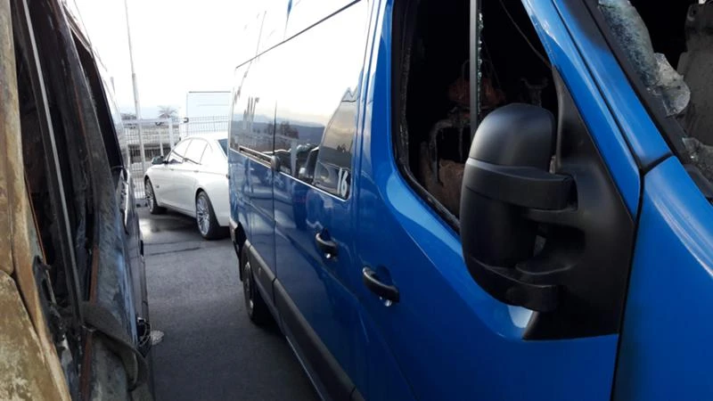 Renault Master 2.3DCI-9 бр., снимка 6 - Бусове и автобуси - 16625337