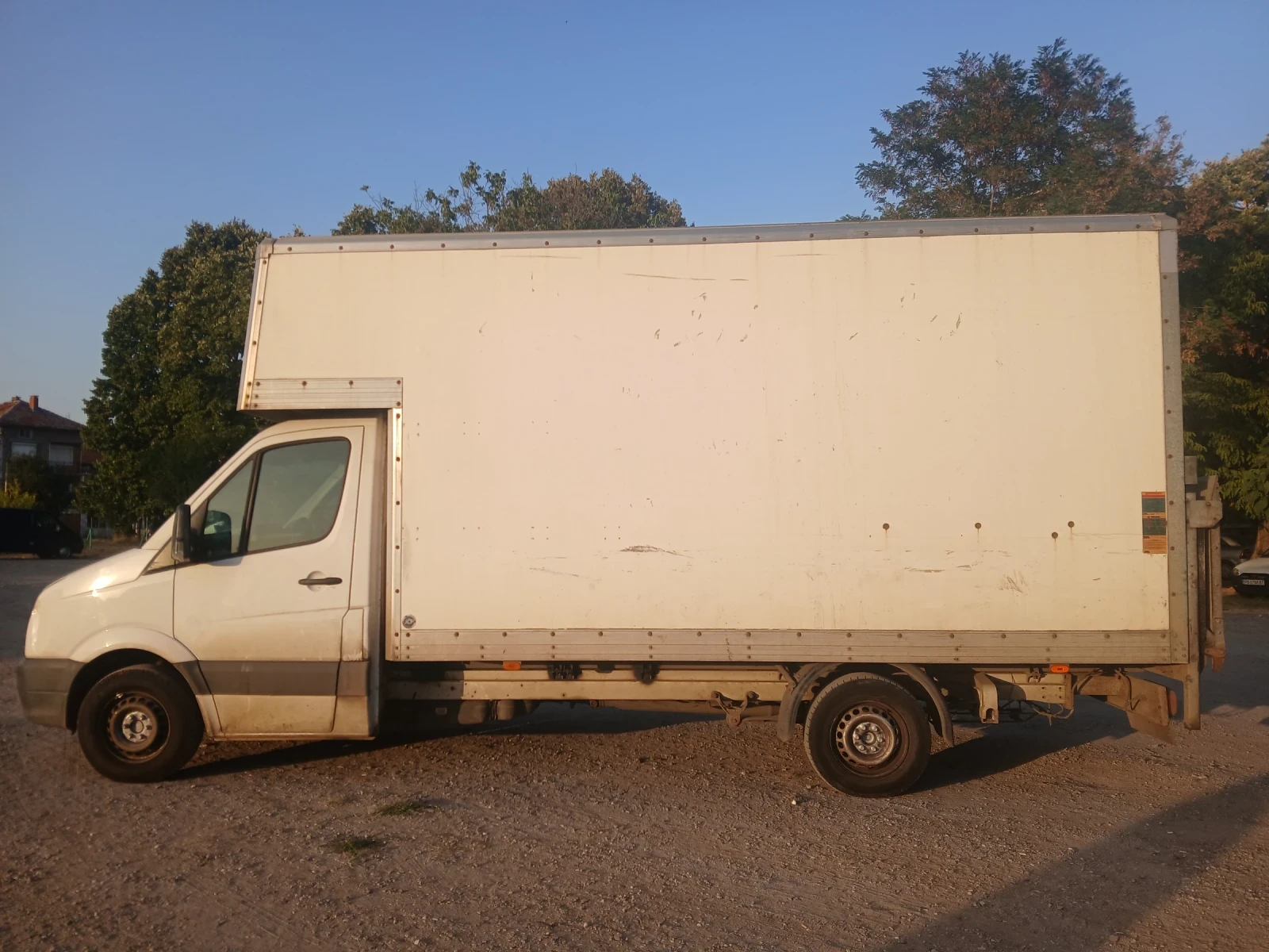 VW Crafter Luton van