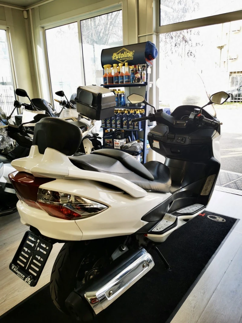 Suzuki Burgman 400i 06.2008г., снимка 4 - Мотоциклети и мототехника - 52875757