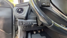 Toyota Auris 1.6, снимка 12