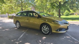 Toyota Auris 1.6, снимка 6