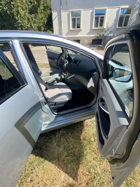 Mitsubishi Grandis Газ, снимка 8