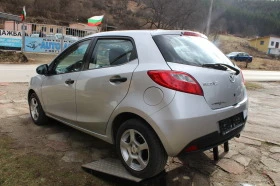 Mazda 2 1.3I НОВ ВНОС, снимка 6