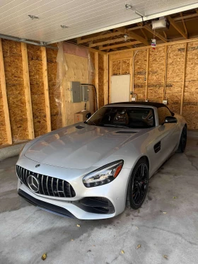 ������ Mercedes-Benz AMG GT...