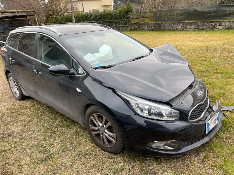 Kia Ceed 1.6 на части, снимка 1 - Автомобили и джипове - 40495205