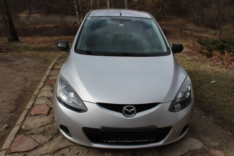 Mazda 2 1.3I НОВ ВНОС, снимка 2 - Автомобили и джипове - 47403632