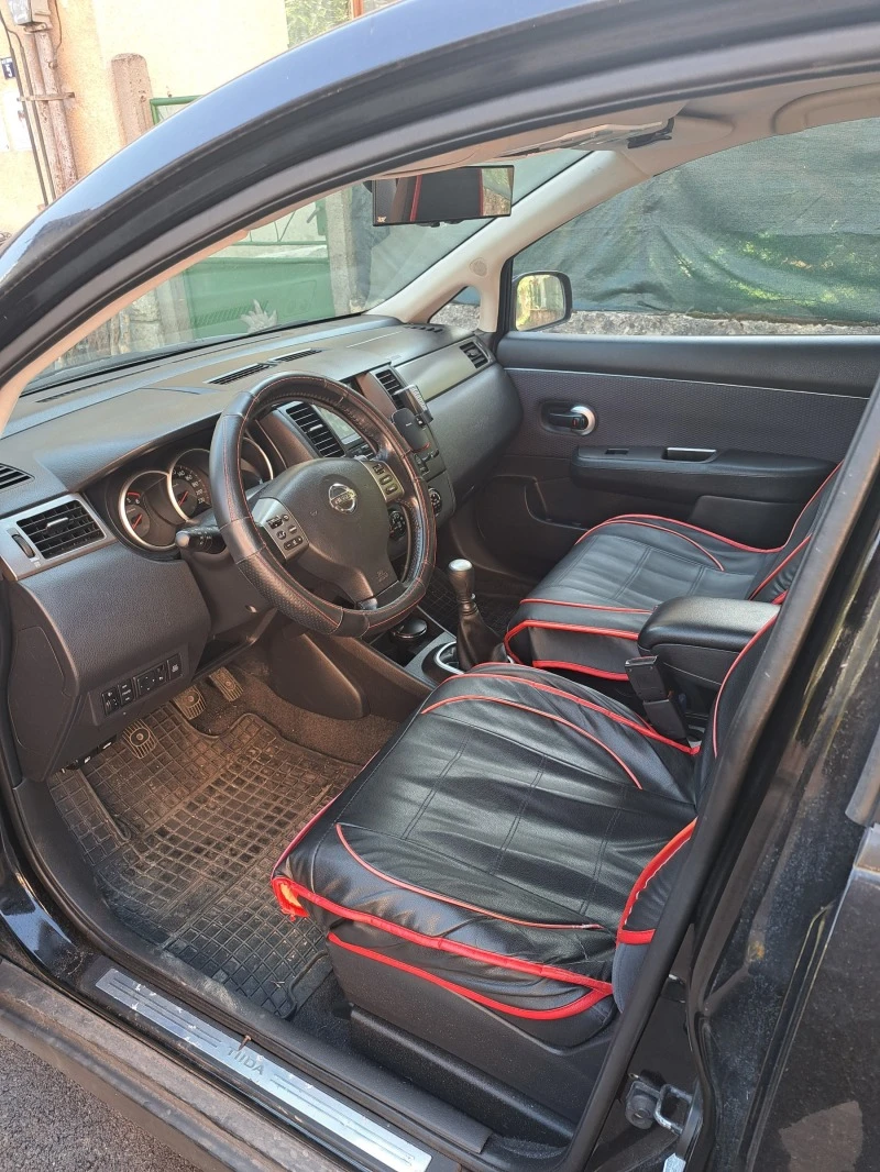 Nissan Tiida, снимка 7 - Автомобили и джипове - 47949371