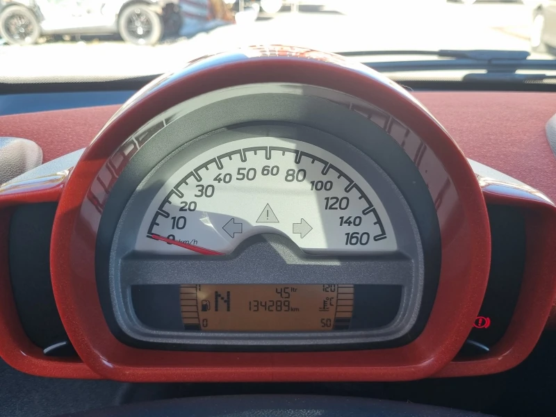 Smart Fortwo 1.0 71кс, снимка 12 - Автомобили и джипове - 47445724