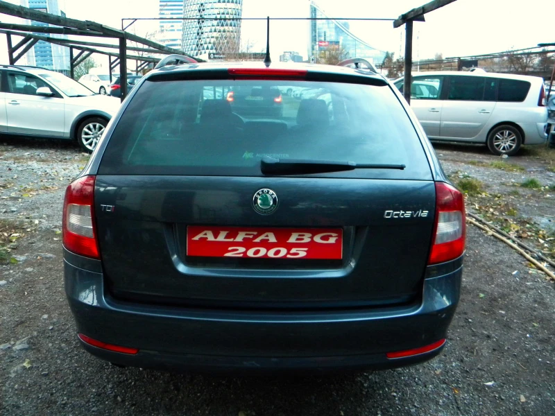 Skoda Octavia 2.0TDI-АВТОМАТИК-DSG* NAVI-КАТО НОВА* EURO5A, снимка 5 - Автомобили и джипове - 48049598