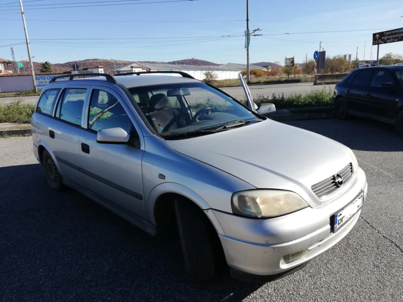 Opel Astra Метан, снимка 1 - Автомобили и джипове - 48759382