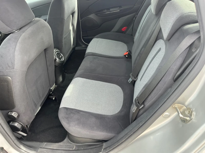 Fiat Bravo 1.6MJT-120k.c. ACTIVE /КЛИМАТРОНИК/, снимка 13 - Автомобили и джипове - 49940840