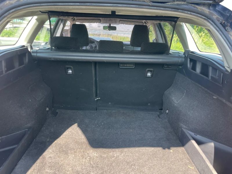 Toyota Auris 1.3i ШВЕЙЦАРИЯ//ПЪЛНА ИСТОРИЯ//ЛИЗИНГ!!!, снимка 11 - Автомобили и джипове - 52710723