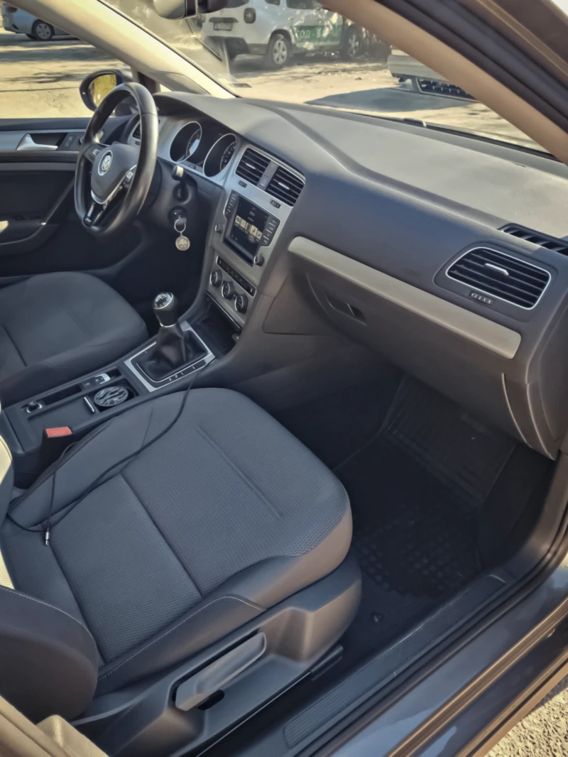VW Golf Comfortline, снимка 11 - Автомобили и джипове - 52517589