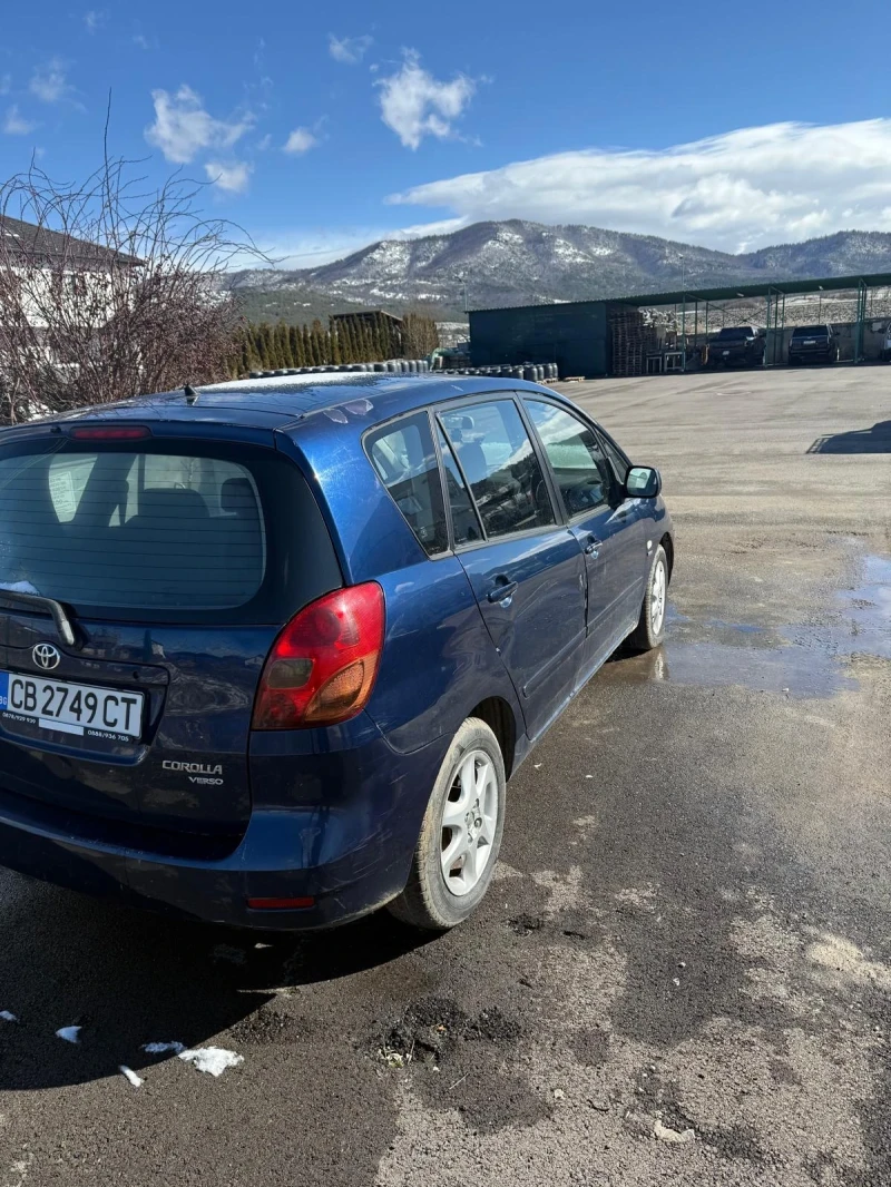 Toyota Corolla verso Газ-бензин, снимка 4 - Автомобили и джипове - 53523158
