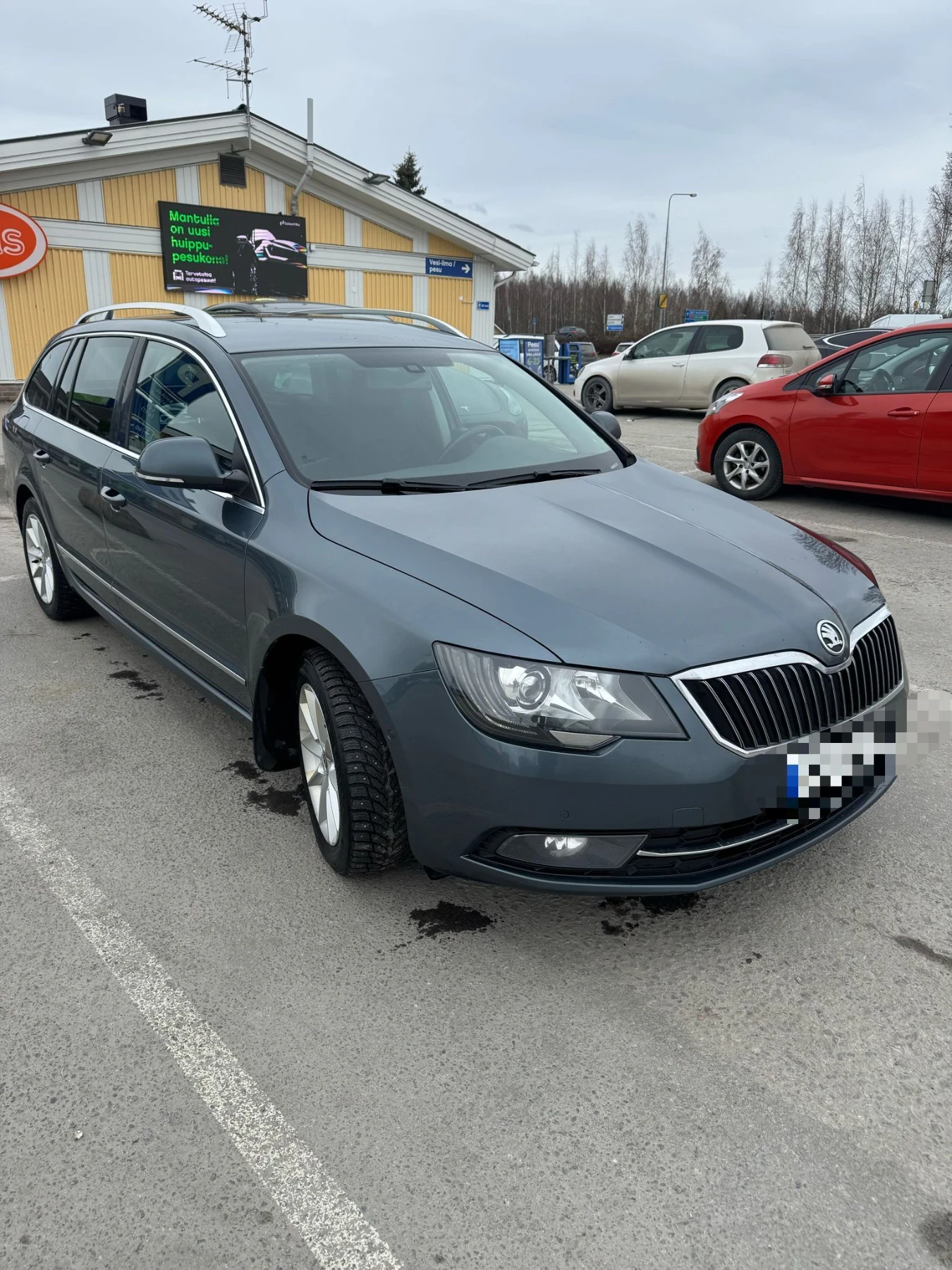 Skoda Superb  - изображение 6