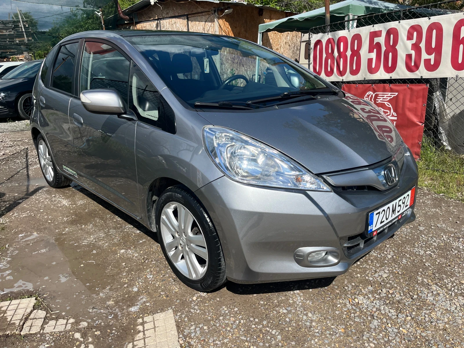 Honda Jazz 1.3i - Hybrid - Automatic - SWISS  - изображение 6
