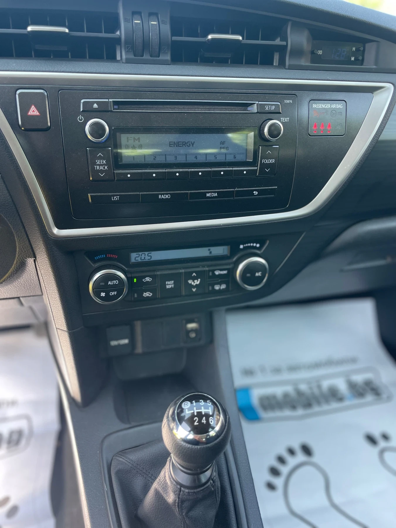 Toyota Auris 1.3i ШВЕЙЦАРИЯ//ПЪЛНА ИСТОРИЯ//ЛИЗИНГ!!! - изображение 10