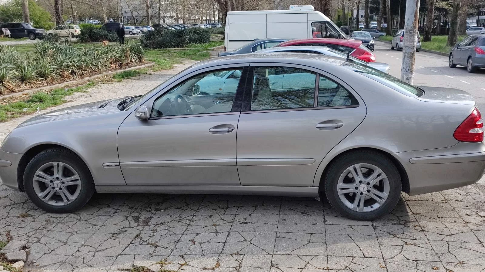 Mercedes-Benz E 200 E200 Kompressor - изображение 2