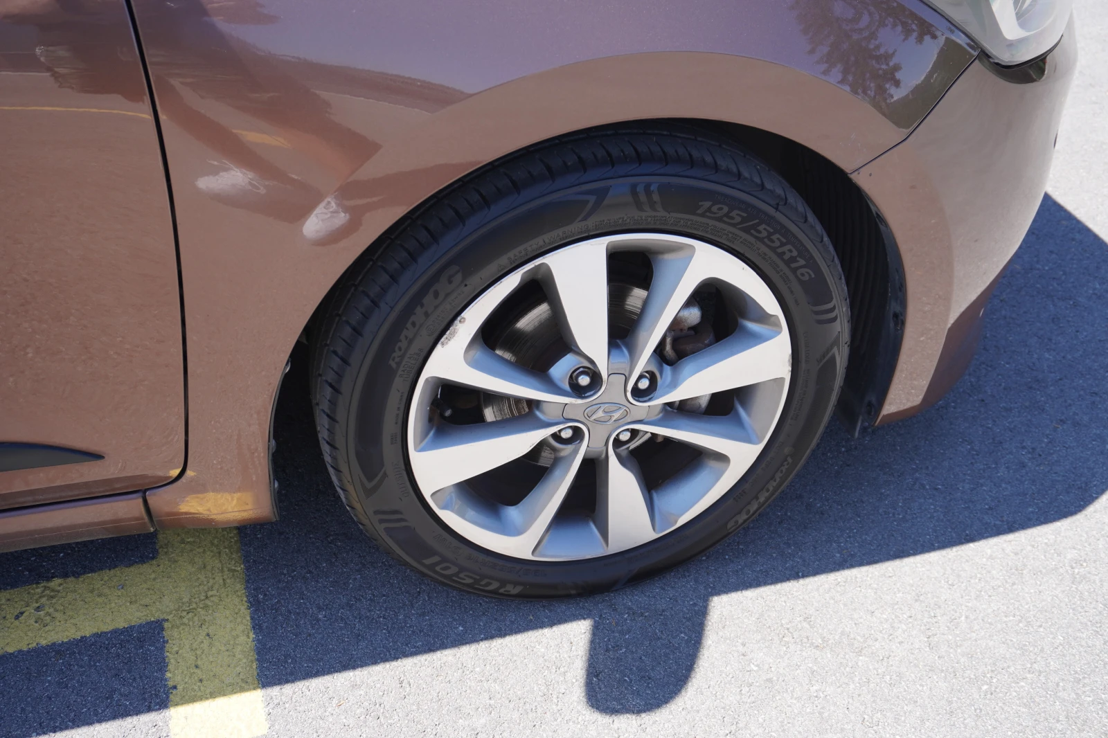 Hyundai I20 1.3i LED, PANO, LANE ASSIST-ОТЛИЧЕН! - изображение 9
