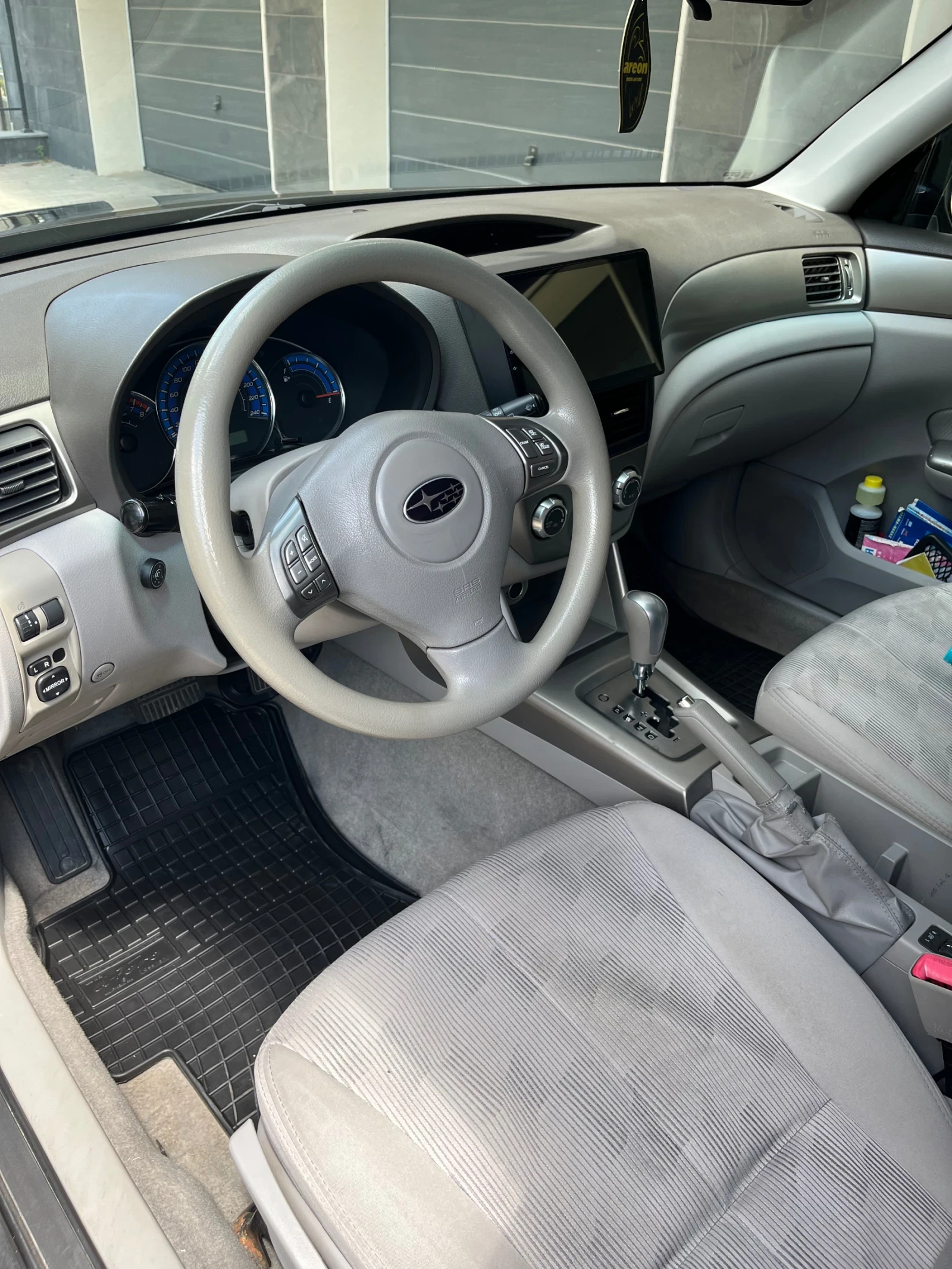 Subaru Forester 1ви собст, LPG, Automatic  - изображение 7