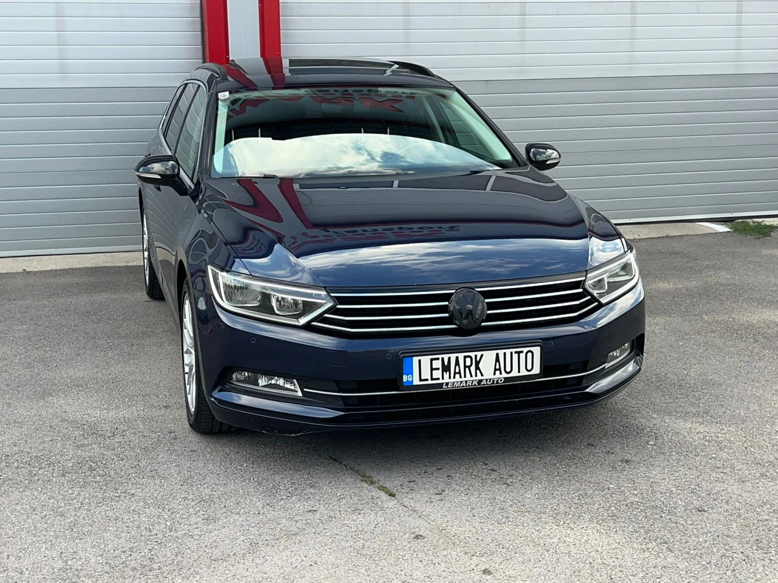 VW Passat 2.0TDI AITOMATIK PANORAMA DISTRONIK NAVI EVRO 6B - изображение 3