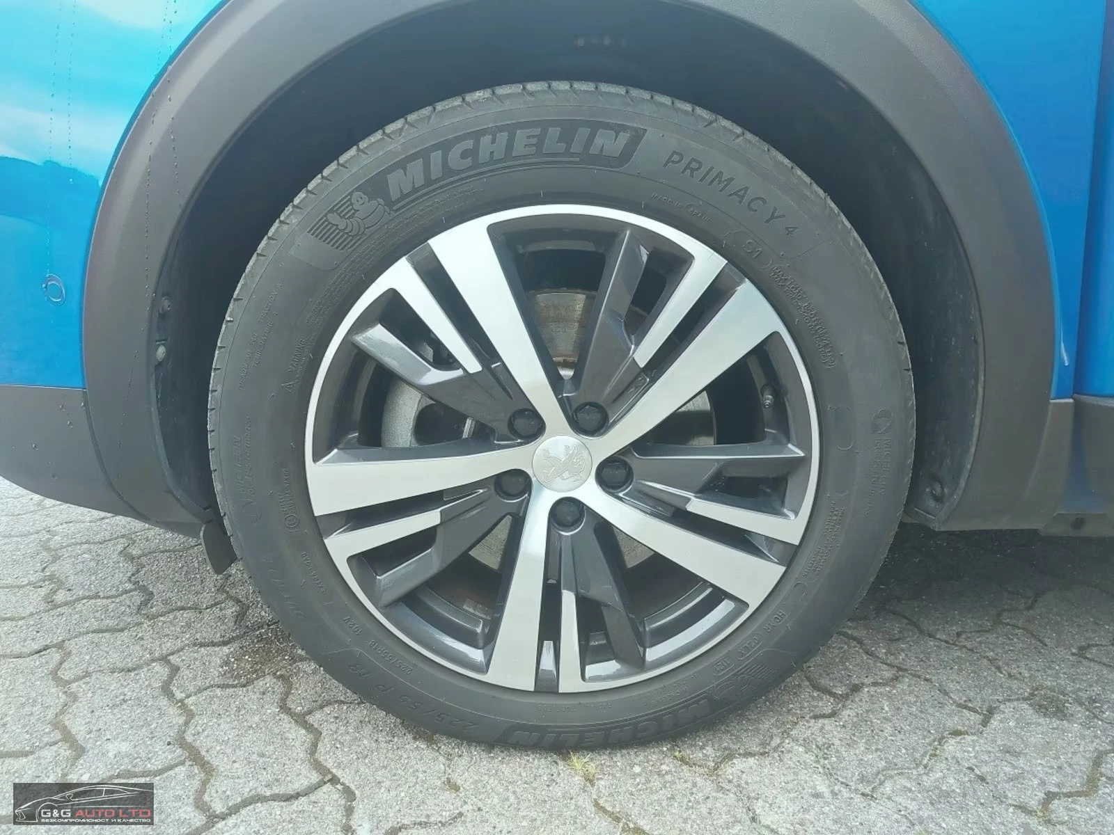 Peugeot 3008 1.6PHEV/ALLURE/225HP/360/CPLAY/KLESS/DIGITAL/764f - изображение 9