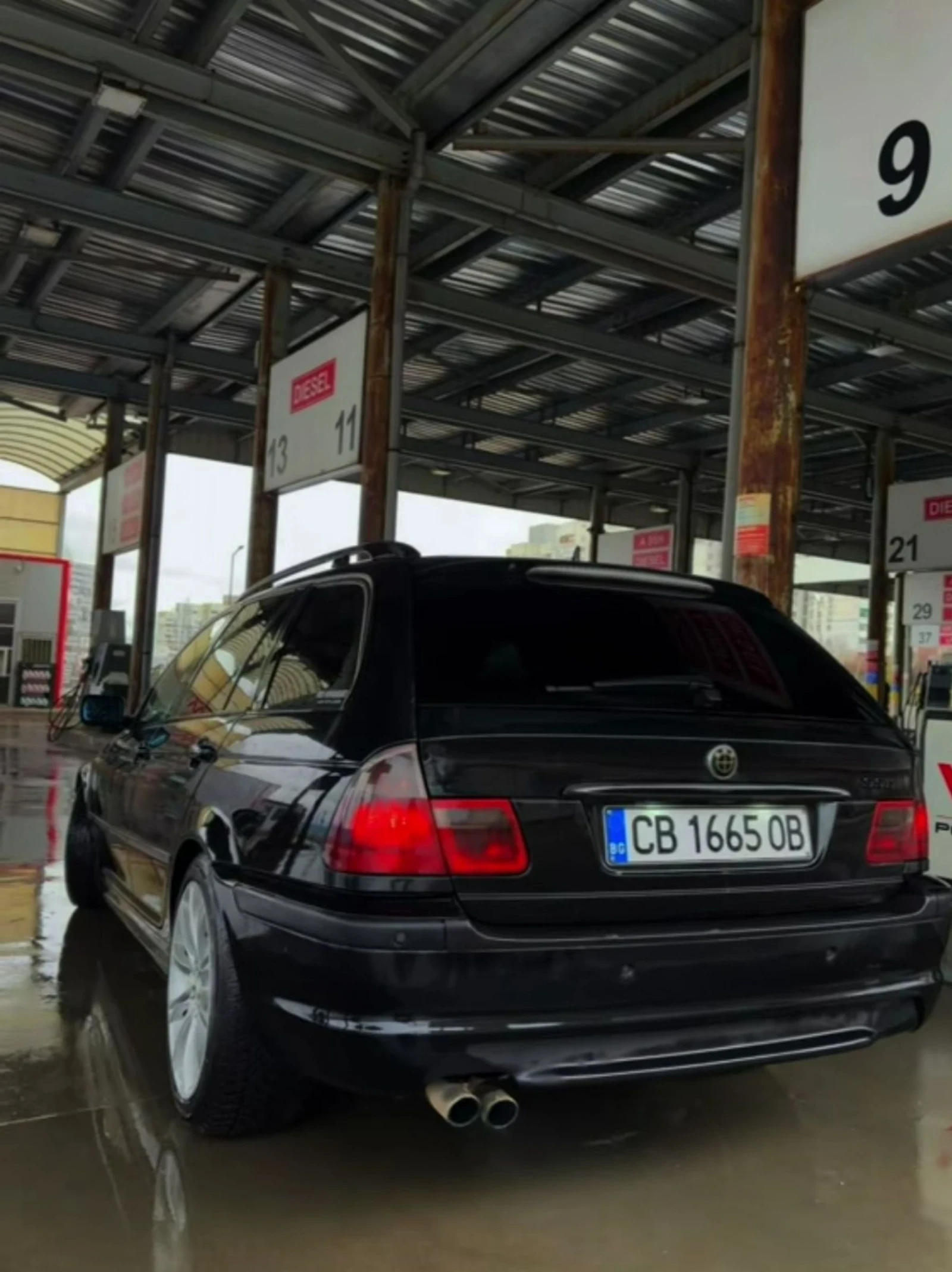 BMW 330, снимка 2 - Автомобили и джипове - 53732689