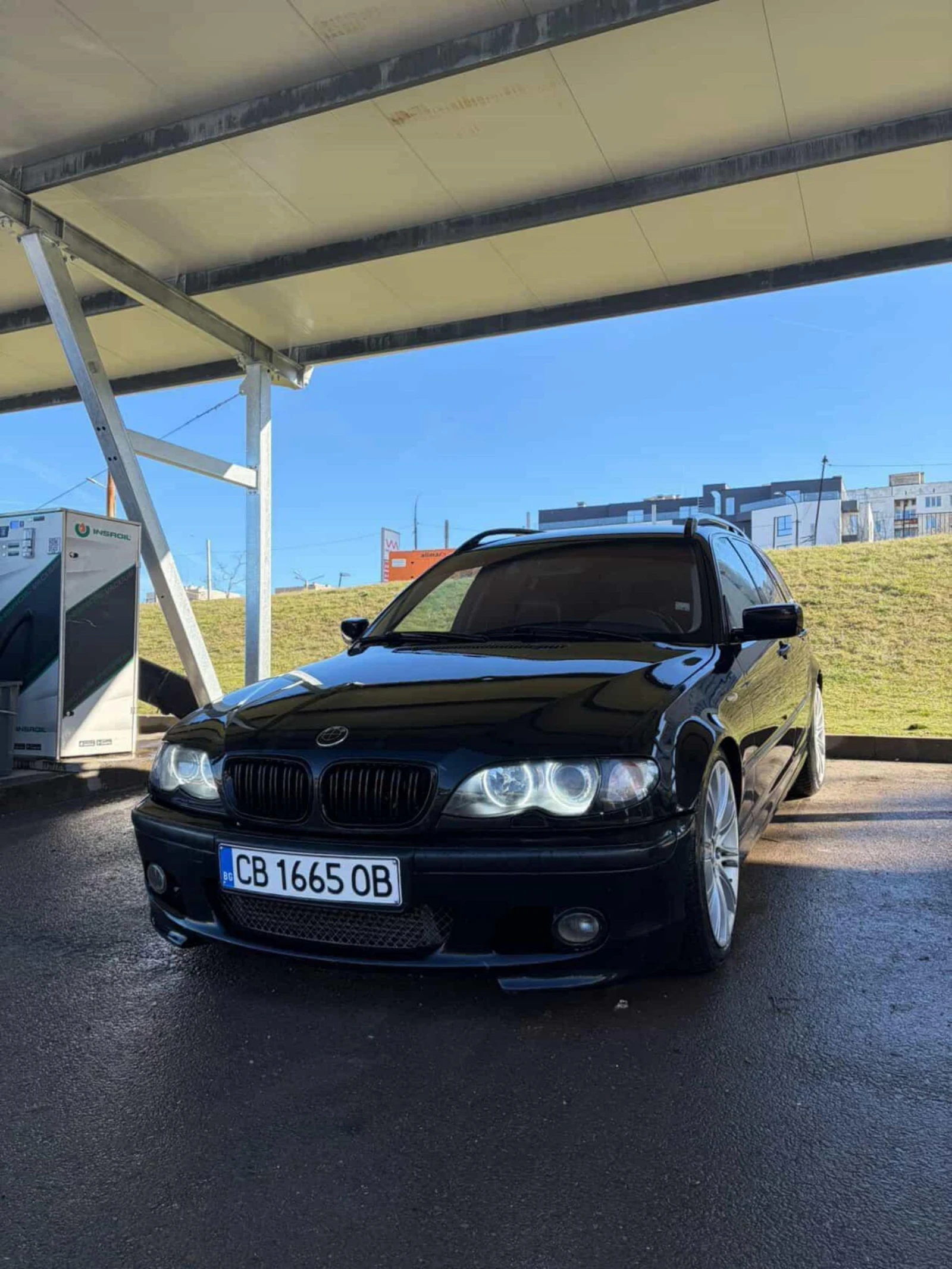 BMW 330