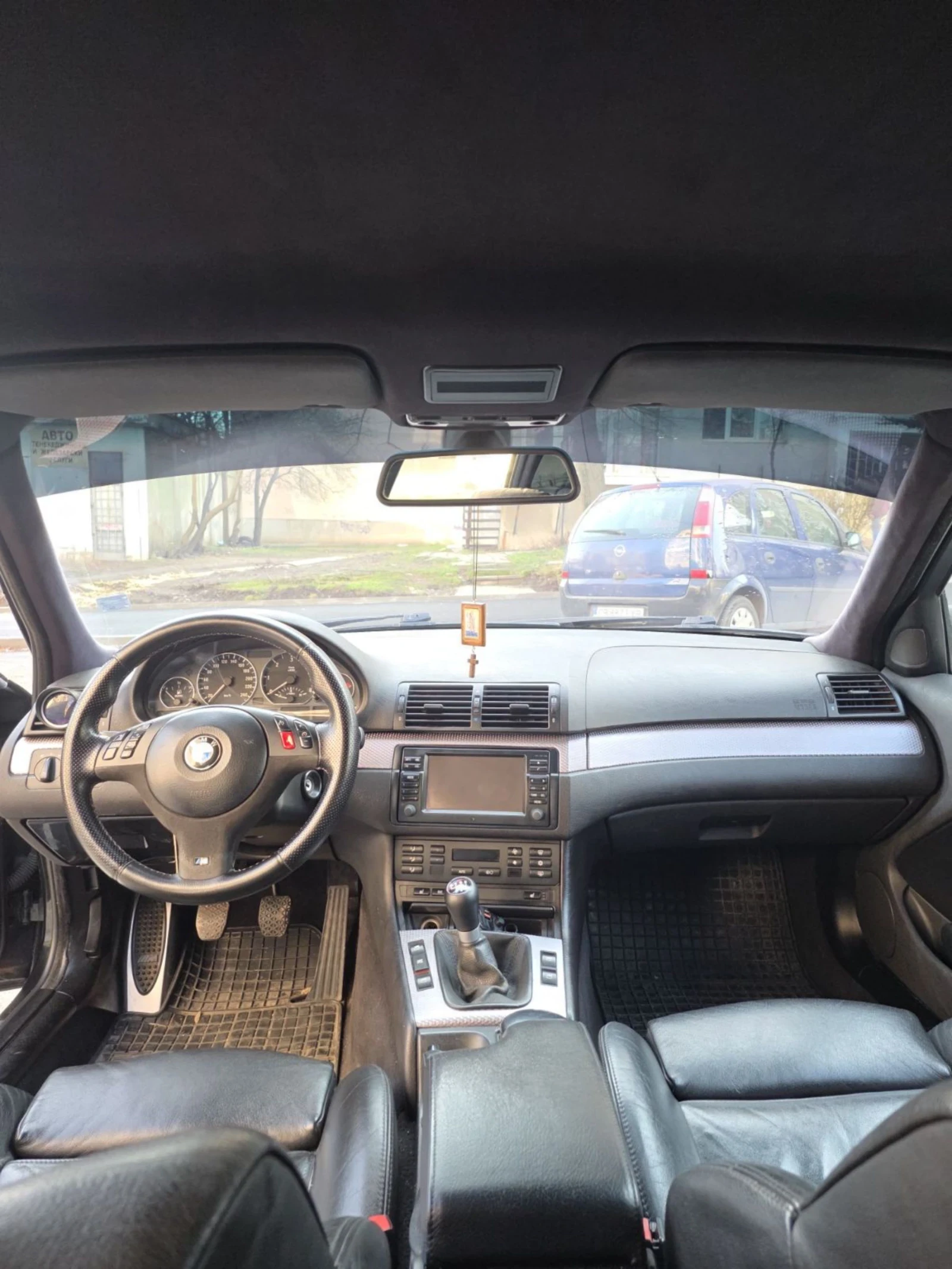 BMW 330, снимка 9 - Автомобили и джипове - 53732689