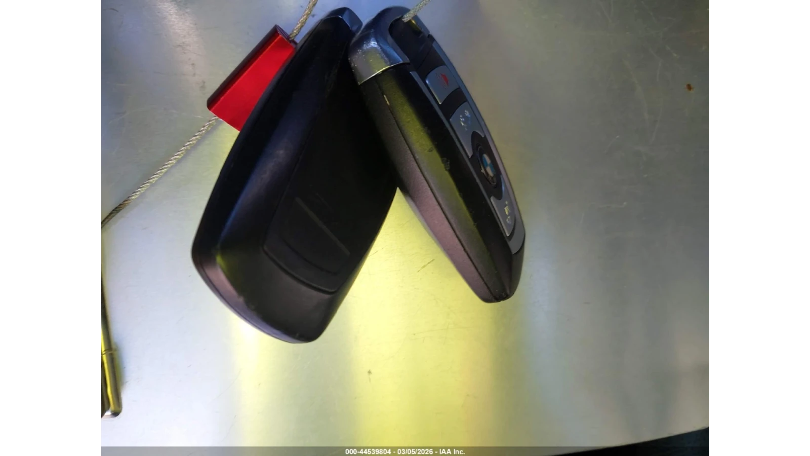 BMW 740 * МПАКЕТ* KEYLESS* КОЖА* ПОДГРЕВ* , снимка 13 - Автомобили и джипове - 53798346