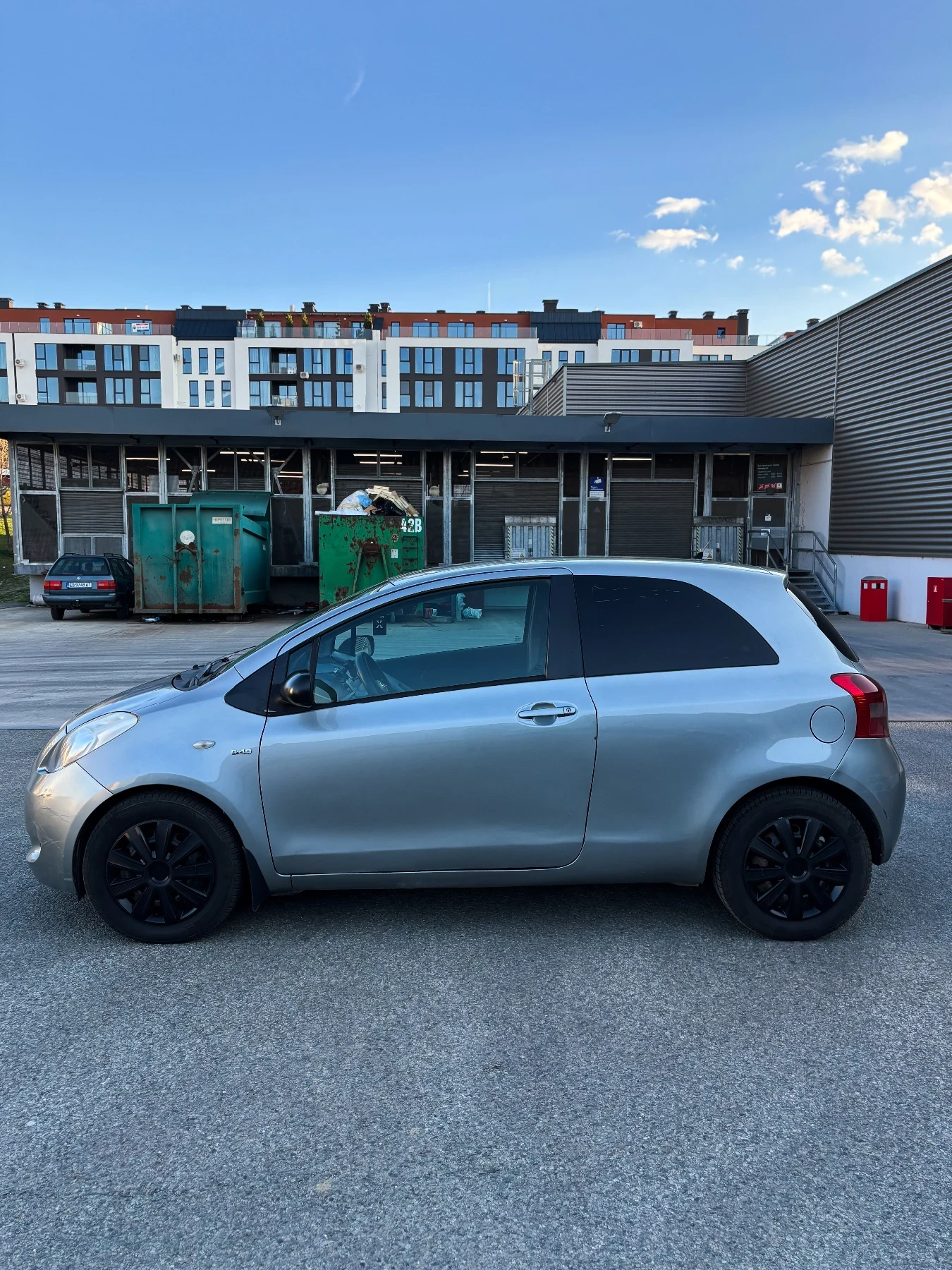 Toyota Yaris 1.4 Дизел, снимка 3 - Автомобили и джипове - 54128914