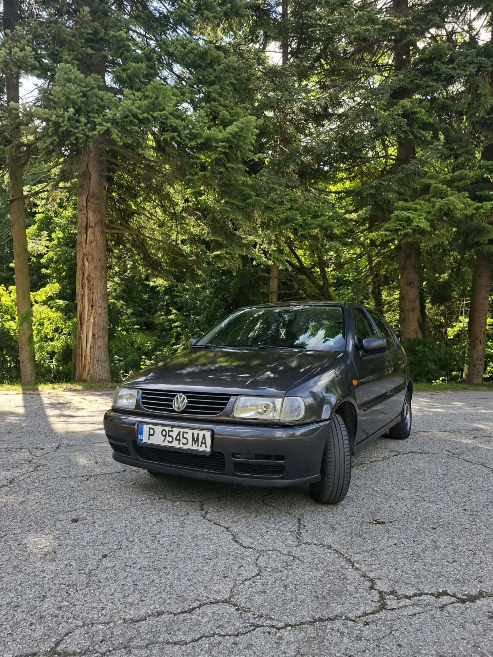 VW Polo 1.0  i, снимка 8 - Автомобили и джипове - 54513873