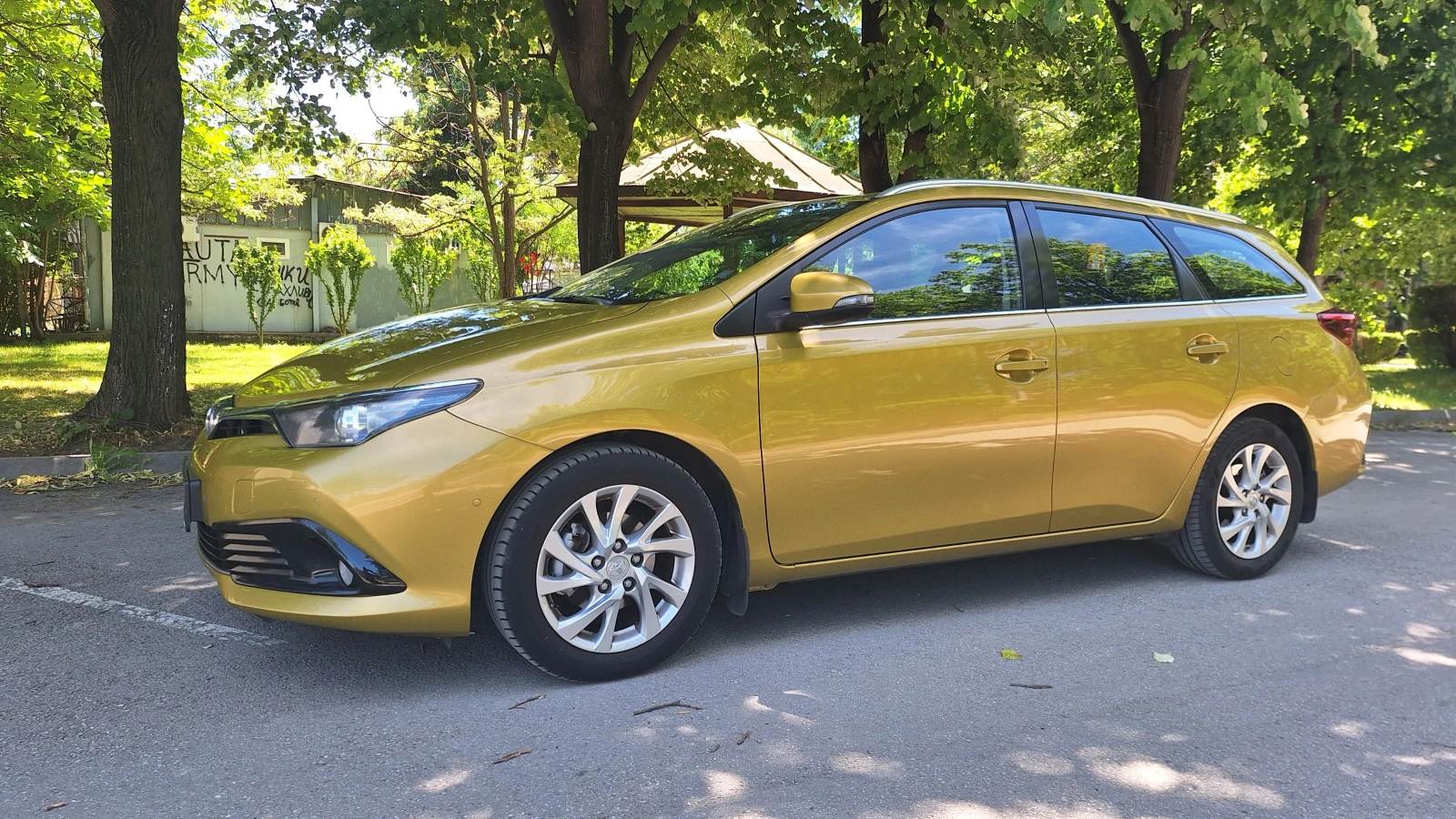 Toyota Auris 1.6