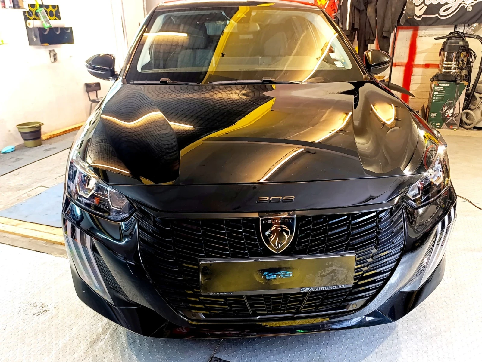 Peugeot 208, снимка 6 - Автомобили и джипове - 55175937