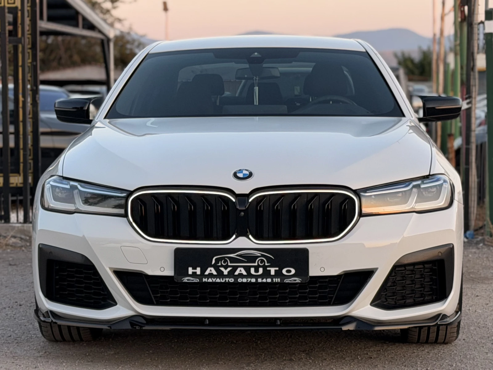 BMW 540 i= xDrive= B58= M-performance= HUD= Keyless Go= , снимка 2 - Автомобили и джипове - 55467402