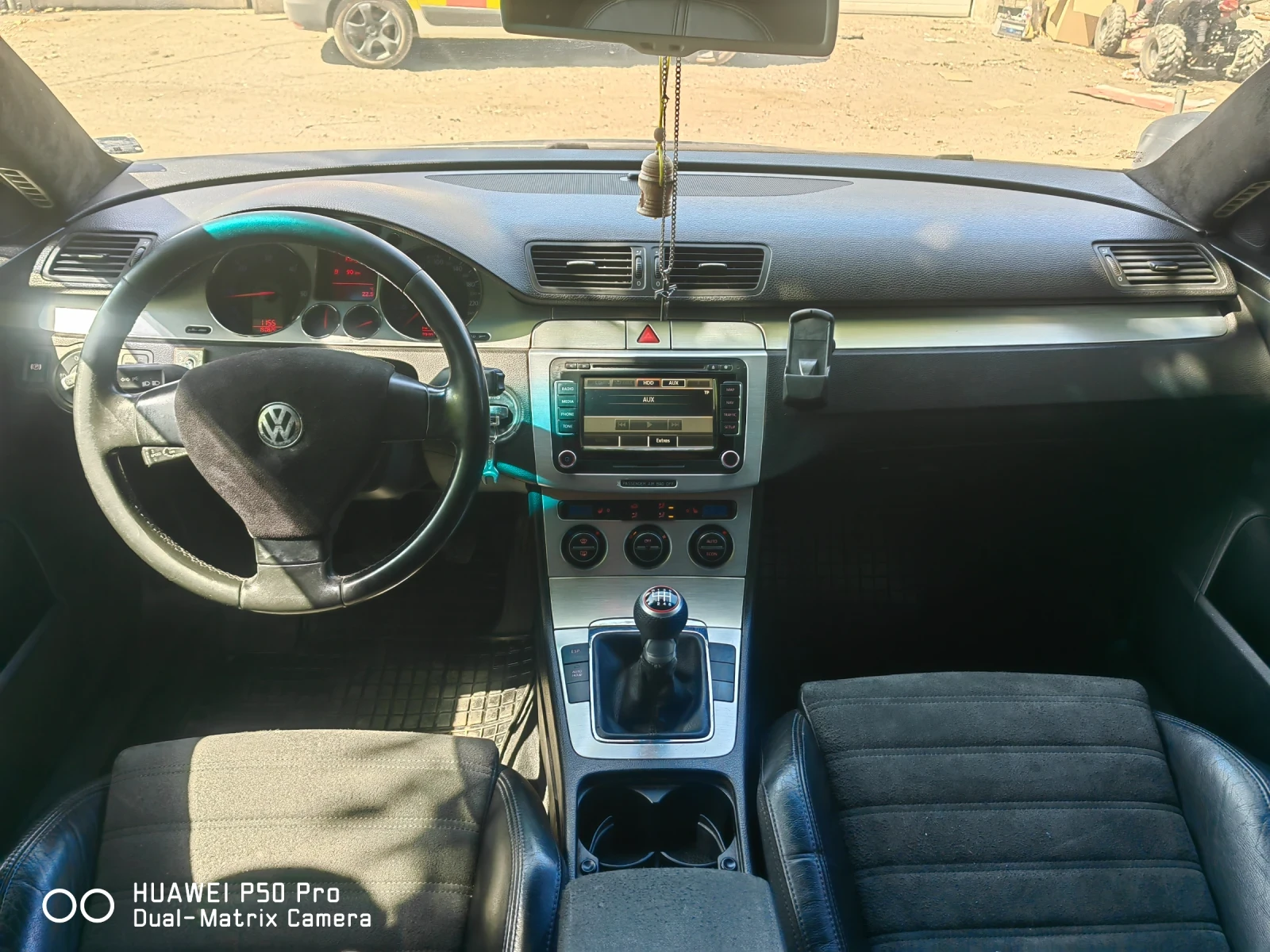 VW Passat 2.0 tdi 140 BKP, снимка 13 - Автомобили и джипове - 55724540