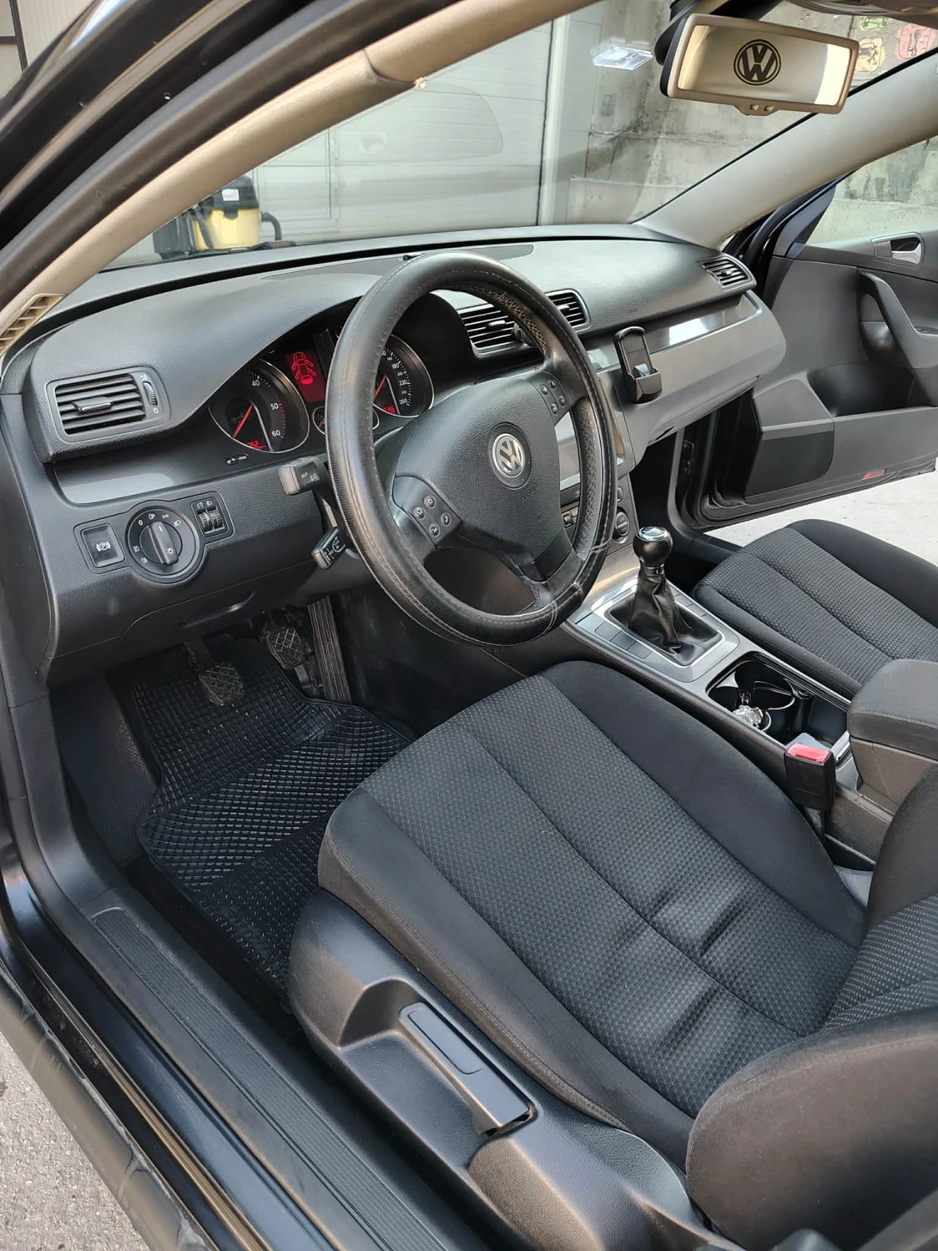 VW Passat, снимка 6 - Автомобили и джипове - 55951238