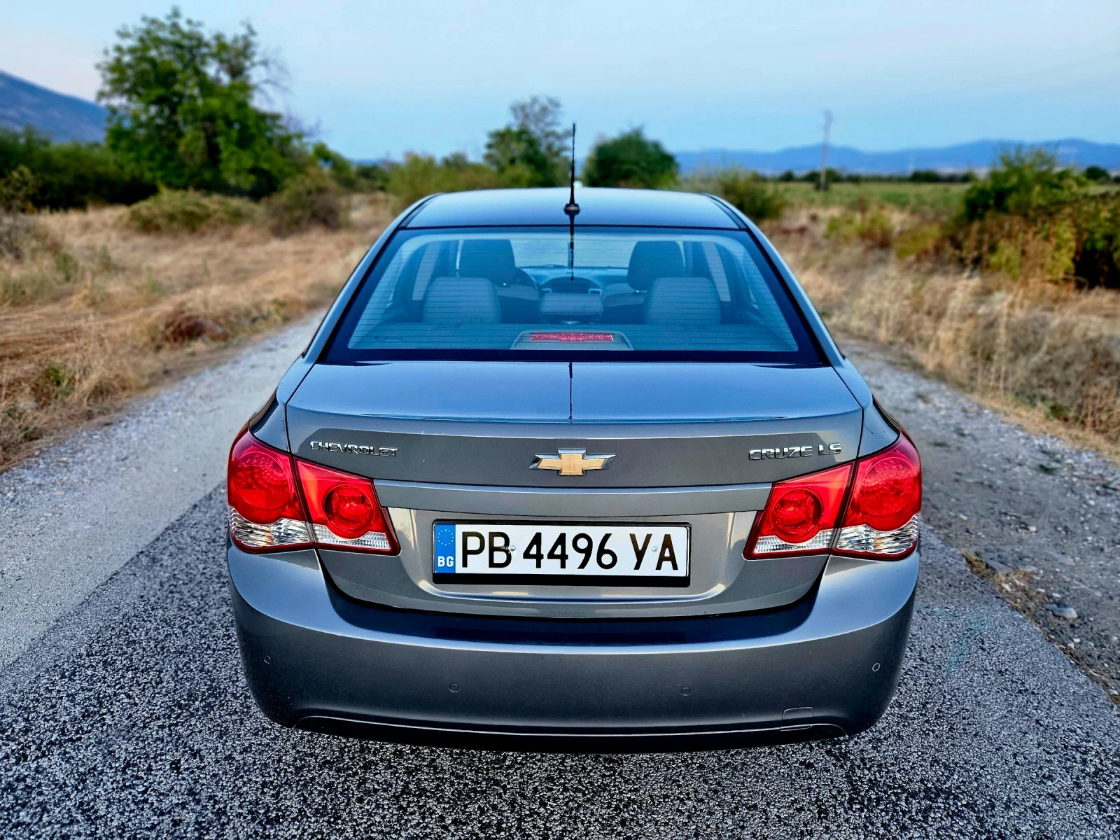 Chevrolet Cruze 1.8/ЕВРО5, снимка 5 - Автомобили и джипове - 55957491