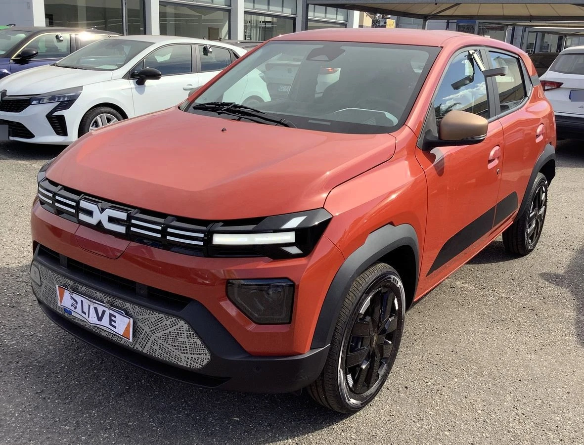 Dacia Spring Electric Drive 65кс. Extreme 4000KM.Гаранция