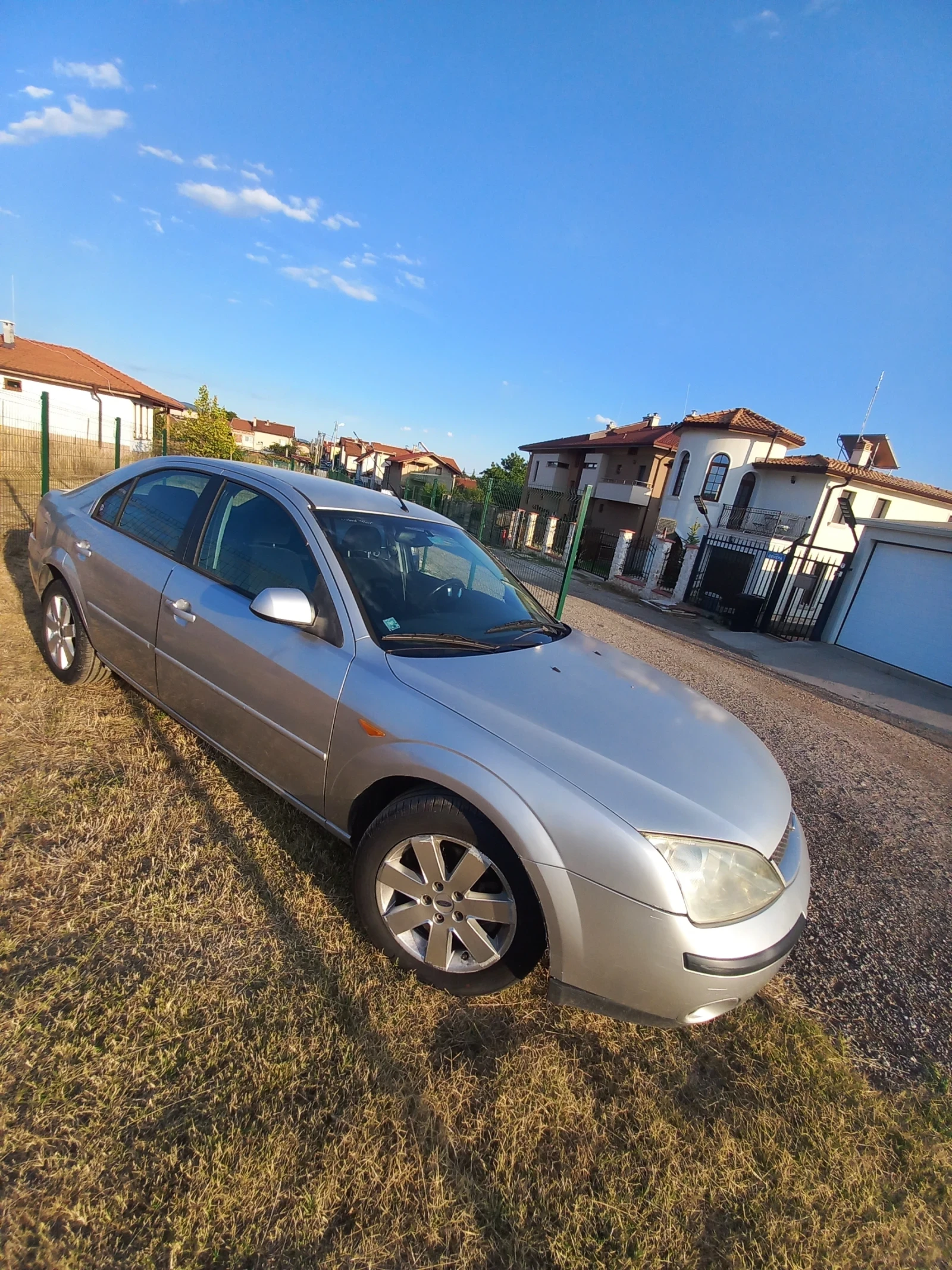Ford Mondeo GhIA, снимка 2 - Автомобили и джипове - 56248781