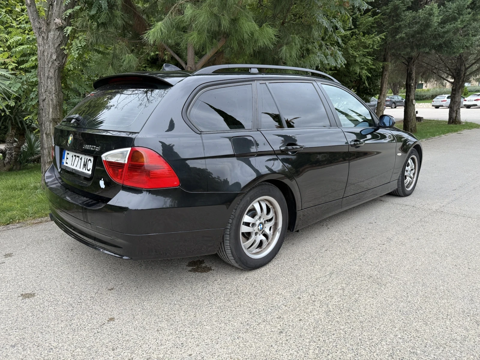BMW 320 D 163кс АВТОМАТ/ЛИЗИНГ, снимка 6 - Автомобили и джипове - 56272577