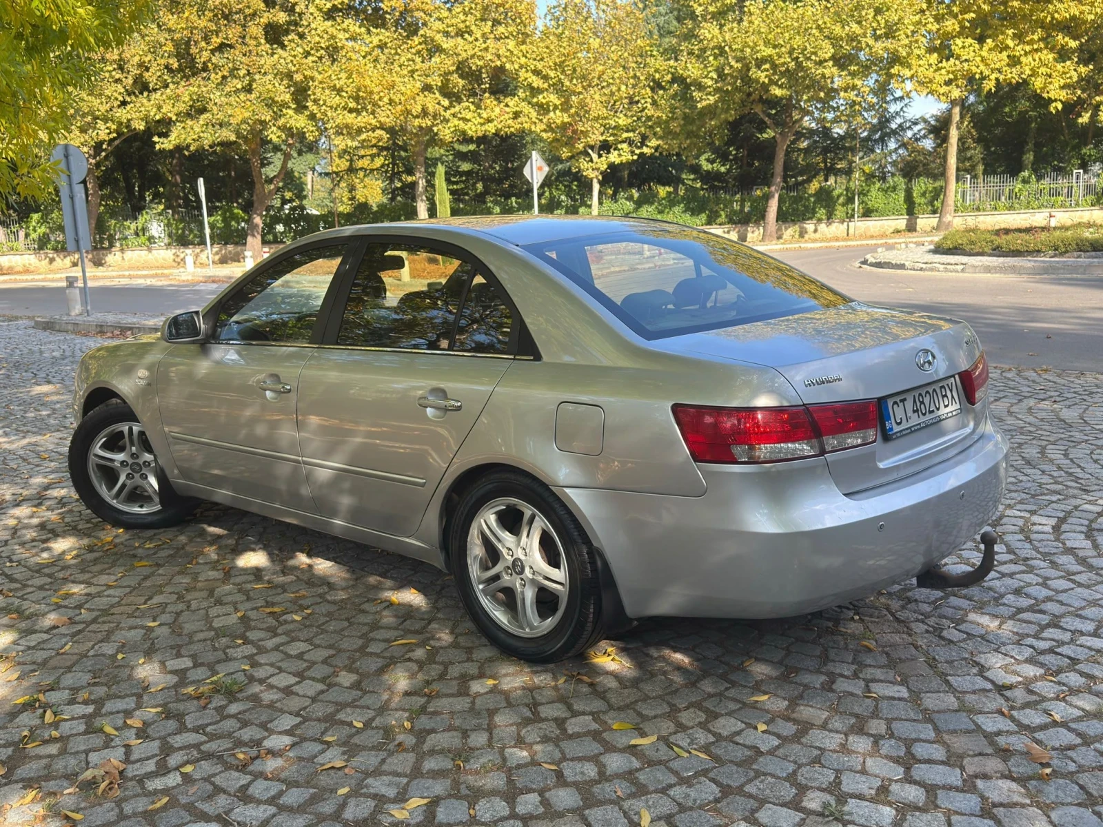 Hyundai Sonata Hyundai sonata 2.4 ГАЗ, снимка 3 - Автомобили и джипове - 56300481