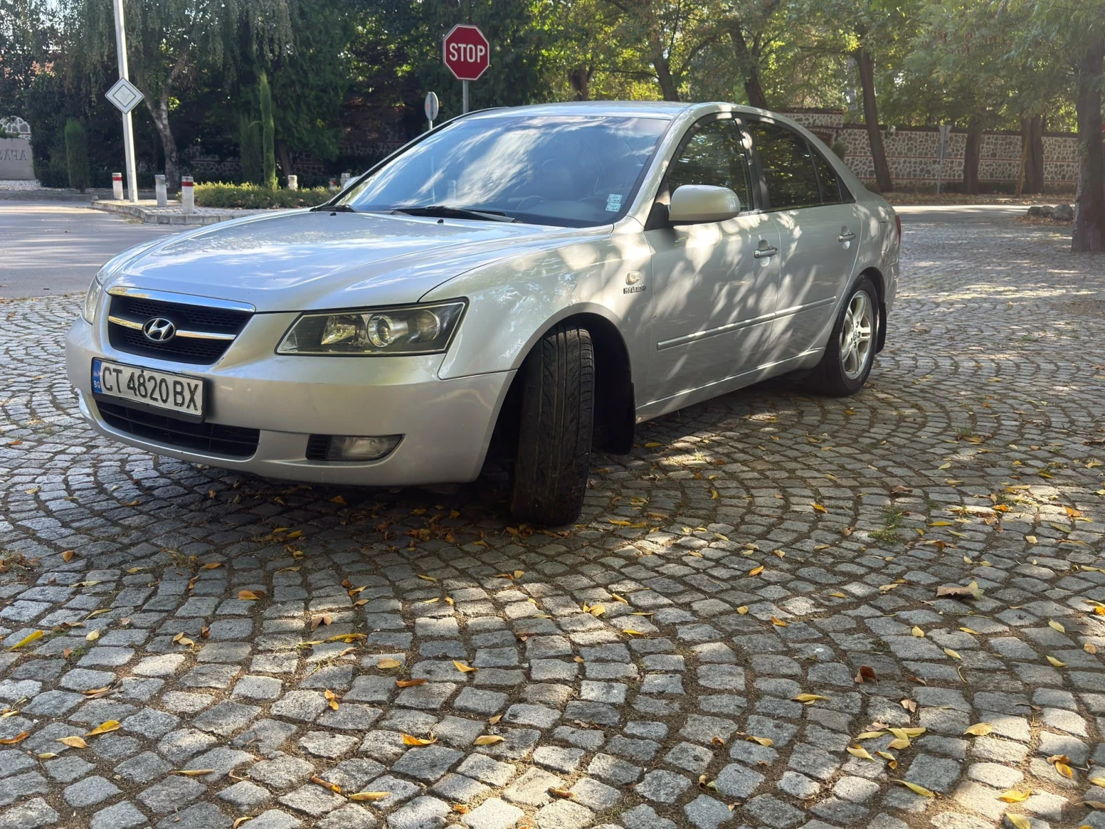 Hyundai Sonata Hyundai sonata 2.4 ГАЗ, снимка 2 - Автомобили и джипове - 56300481