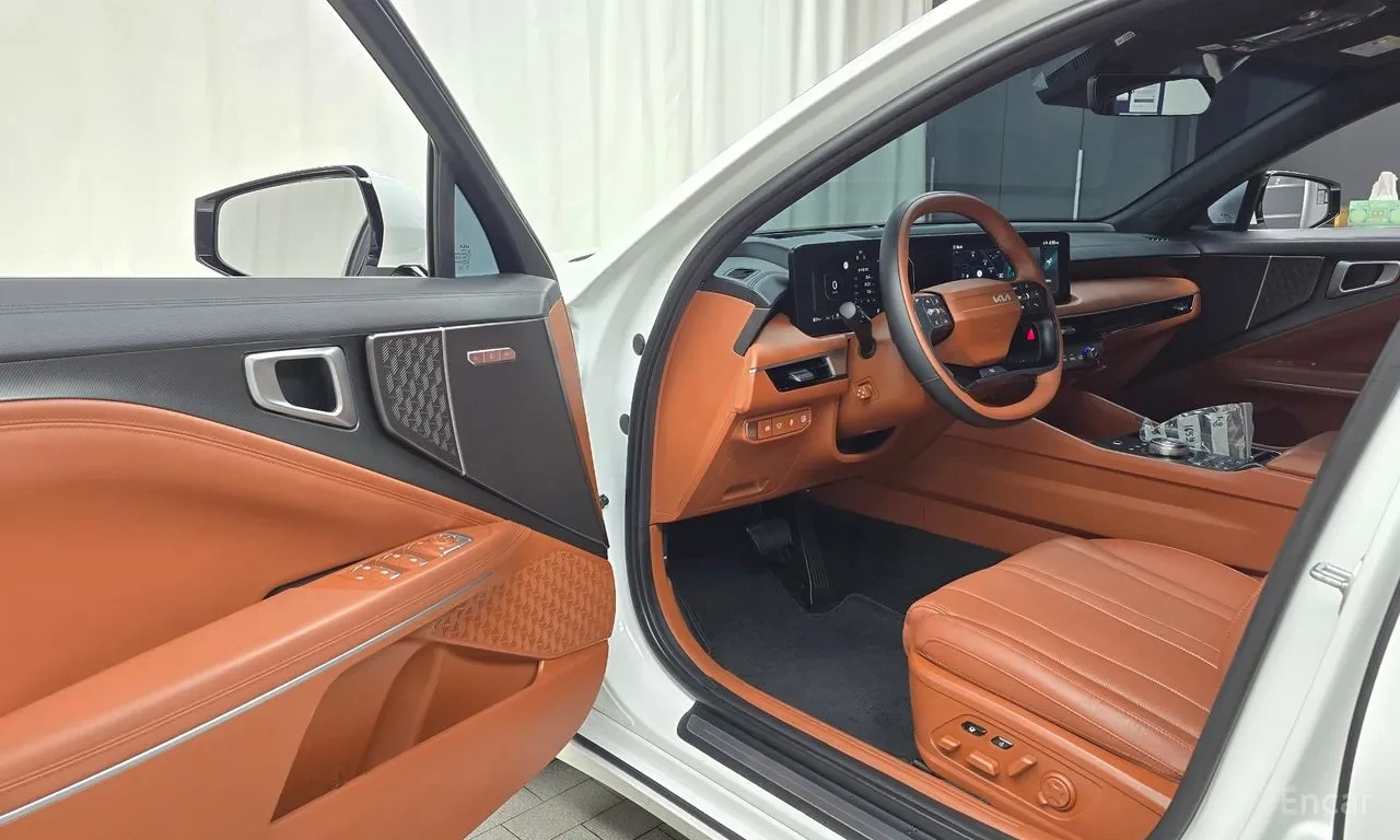 Kia K8 NOBLESSE* 360КАМЕРИ* МЪРТВА ЗОНА* ХЕД-ЪП* КРАЙНА Ц, снимка 7 - Автомобили и джипове - 56361908