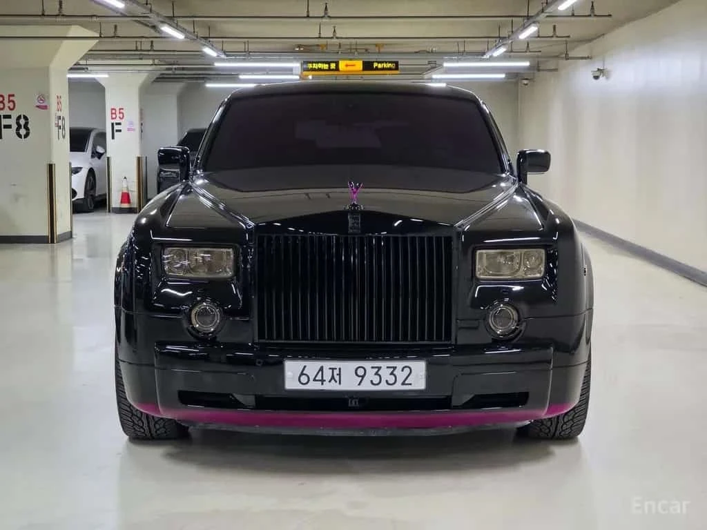 Rolls-Royce Phantom 6.7 EWB V12 , снимка 3 - Автомобили и джипове - 56415751