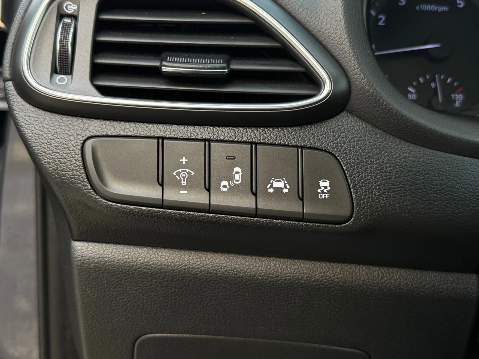 Hyundai I30 1.4TGDI automatic Premium Edition  | Mobile.bg � ����������� 16