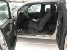 Nissan Navara D40,2.5dCI,4x4,174 кс., снимка 6